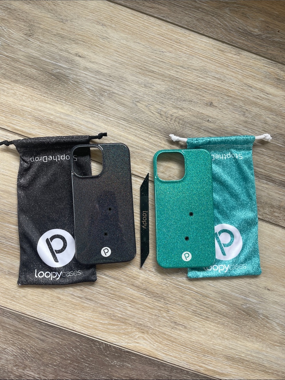 Loopy Case Glitter Phone Case Duo with Integrated Loop - Teal and Black 6.7”